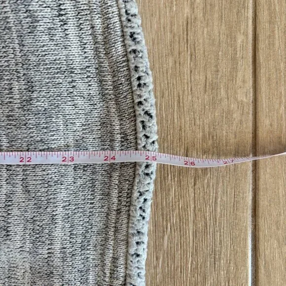 Kuhl Alaska Fleece Vest Womens Medium Grey Sherpa Hooded Outdoor Gorpcore Winter - Picture 7 of 9